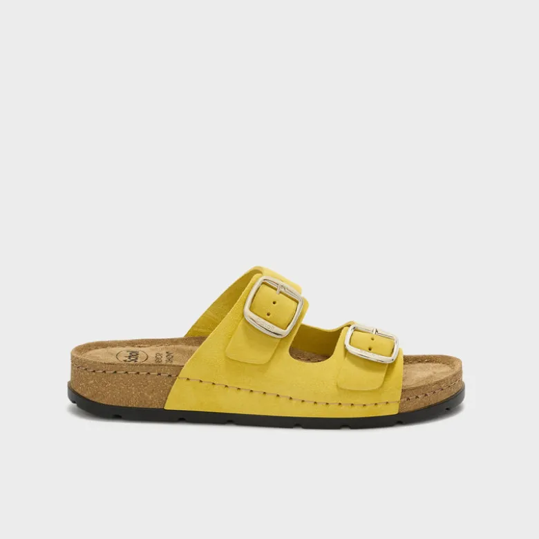 bora 2 buckles
