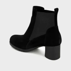 elodie ankle boot