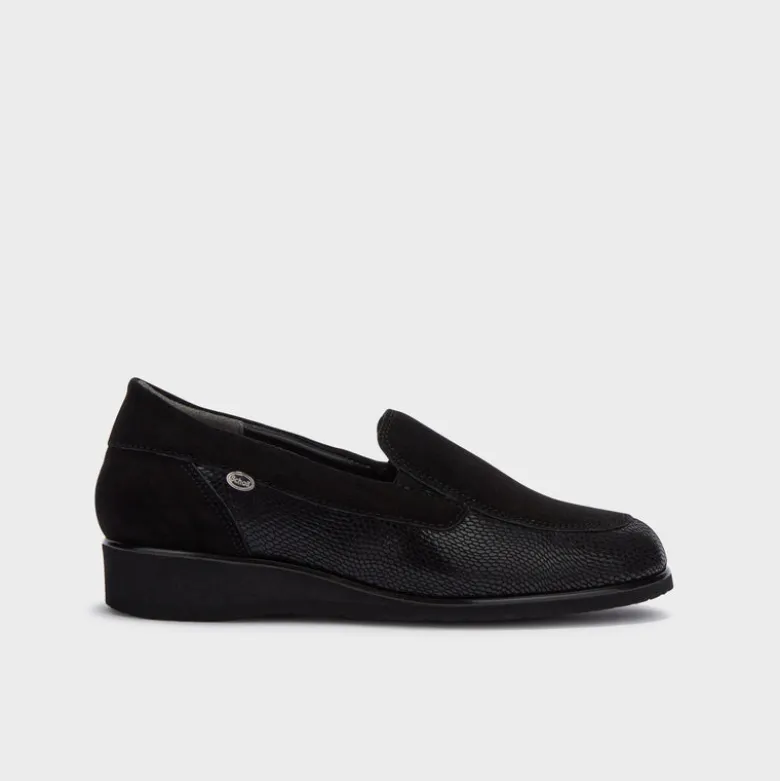 fiona slip on